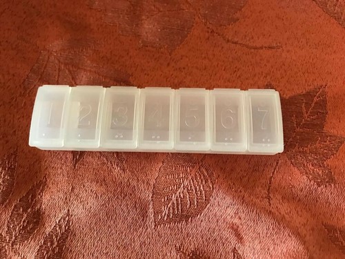 Tupperware day pill holder - tupperware,