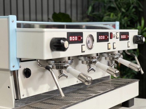 Machine café expresso - À,