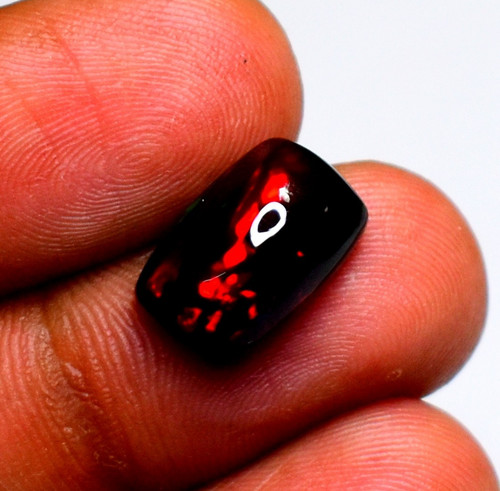 Cabochon opale éthiopienne