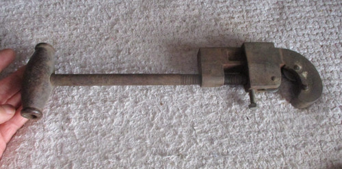Ancienne scie roulette - scie,