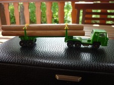 MAJORETTE Rail-Route France 320. Camion BERNARD Fardier. Modèle de 1973.