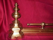 Ancien devant cheminee - ancien,