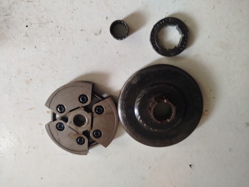 Embrayage cloche pour - ,