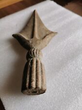 Pointe de lance en fer forgé antique