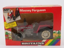 Britains n° 9520 Massey Fergusson 2680 jamais joué 1/32 en boîte