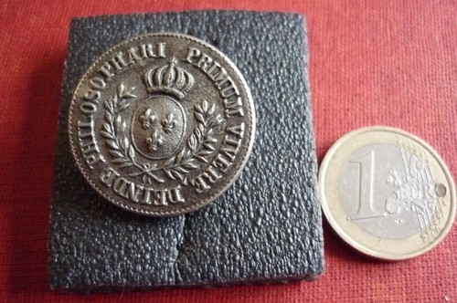 Bouton metal argente - argente,