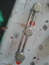 Porte manteau mural 3 patères en métal chromé