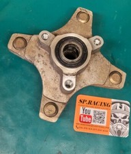 Etoile De  Roue Avant Porte Disque Droite Ou Gauche KYMCO 250 Kxr 05 (24139)