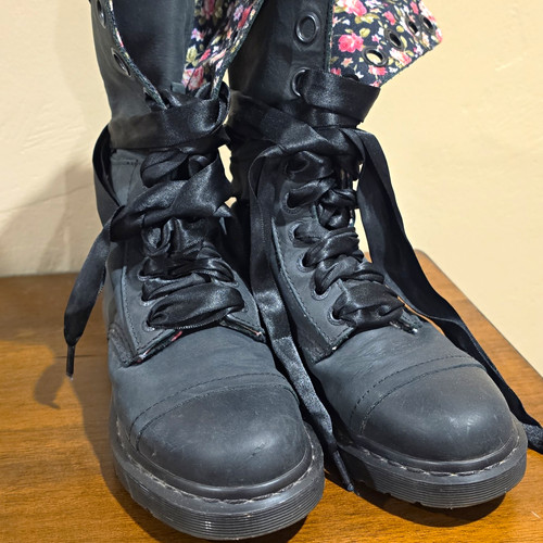 Martens women s - dr., combat