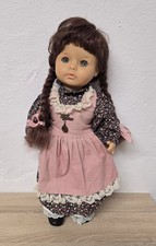 Jolie poupée plastique Zapf