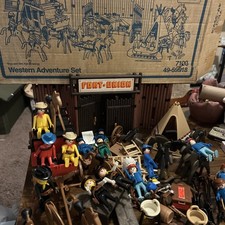 VTG Playmobil Fort Union Play