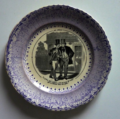 Assiette ancienne porcelaine