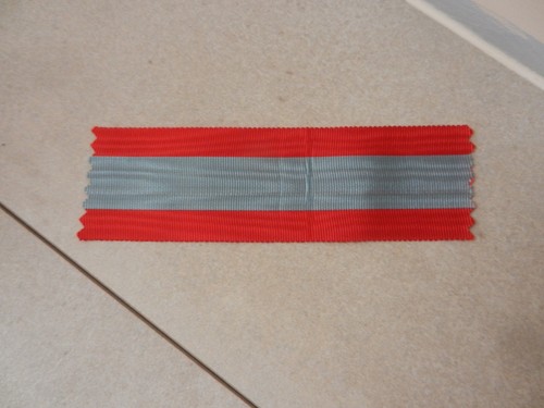 Coupe ruban militaire - coupe,