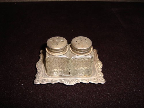 Vintage salt pepper shakers - &,