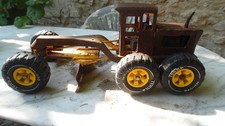 Niveleuse tonka - niveleuse,