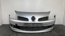 Pare choc avant RENAULT CLIO 3 PHASE 1 620223641R