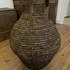 TRÈS GRANDE BOURGNE ANCIENNE EN RONCE ET PAILLE ART POPULAIRE