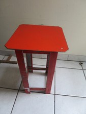 tabouret orange style industriel en métal
