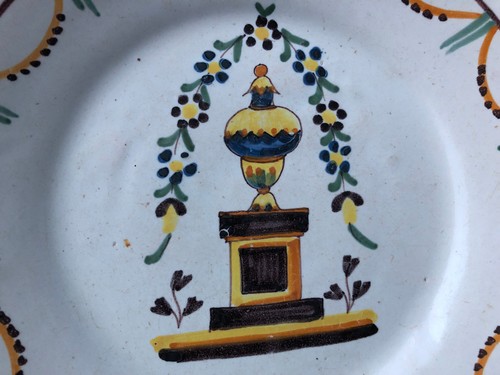 Assiette faience régionale - faience,