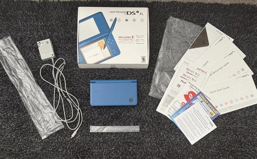 Nintendo dsi midnight blue - nintendo,