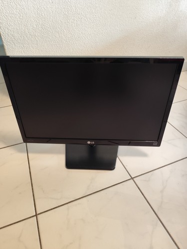 Ecran pouces lg - 22,
