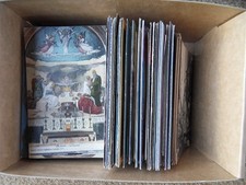 M018 Hautes Pyrénées Lourdes Lot de 400 cartes postales