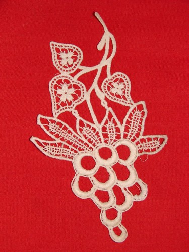 Ancienne broderie feuille - ancienne,