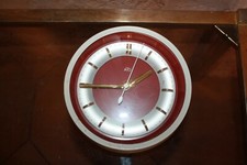 Belle petite  Pendule industrielle de marque ATO design à pile