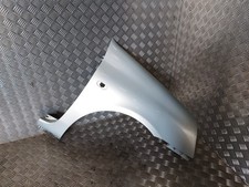 Aile Avant Droite - RENAULT CLIO II (2) PHASE II - De 03-2001 à 07-2006 - (HM)