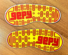 Lot 2 stickers GROS GEPY Vintage Autocollant anciens chaussures skate 1979 pied 
