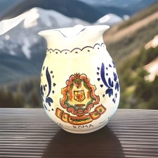 ancien pichet en faïence