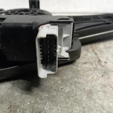 Leve vitre electrique avant gauche PEUGEOT 208 2 9829043680