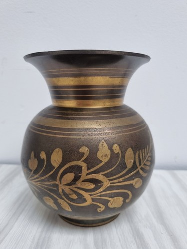 Superbe vase ancien laiton - superbe,