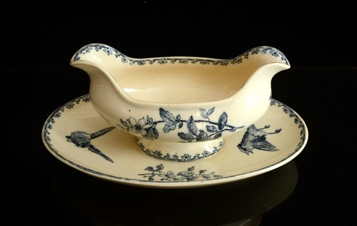 Impeccable saucière