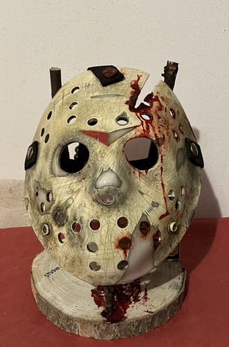 Neca friday the 13th - the,