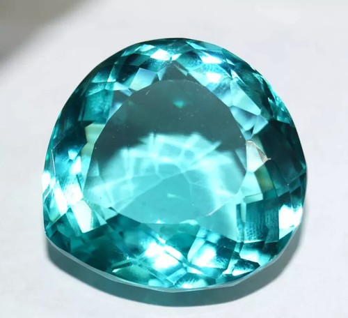 Topaze bleue naturelle - ct,
