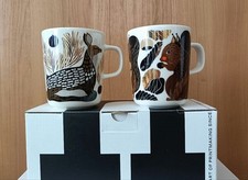 Paire limitée de tasses