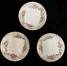 3 SOUS TASSES ANCIENNES PORCELAINE DECOR GUIRLANDE ROSES LISERET OR XIX 