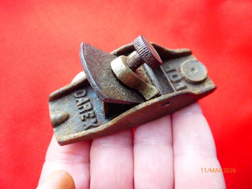 Outil ancien rabot - ,