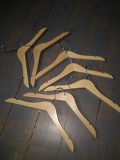 lot de 7 cintres en bois et métal taille pour vetement enfants jusqu'à 10 ans 