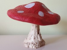 Schtroumpf Jouet 1980 Peyo Schleich Champignon H 9cm L 8,5cm Schtroumpf Bully 