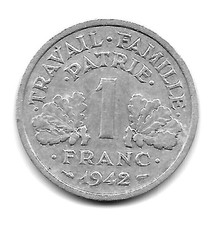 TRES RARE  Pièce de 1 FRANC de 1942 Type "BAZOR " POIDS FAIBLE  1,3 gr ALU TTB