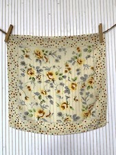 Foulard carré de soie