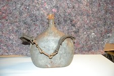 Gourde Française 2L, datée