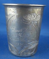 gobelet liqueur joliment