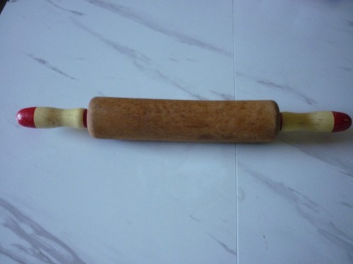 Ancien rouleau pâtisserie - ancien,