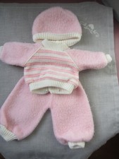 Ensemble vintage pour poupon 30 cm  .