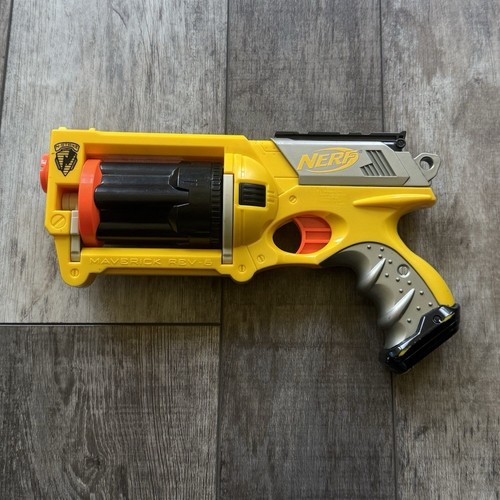 Nerf strike maverick rev - nerf, n-strike