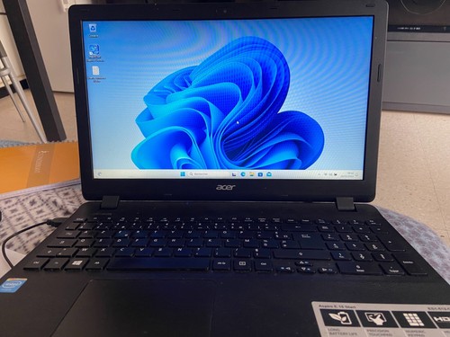 Acer aspire es1 - acer, es1-512-15”