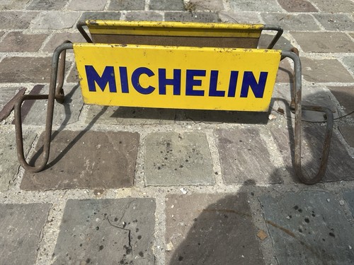 Présentoir michelin - présentoir,